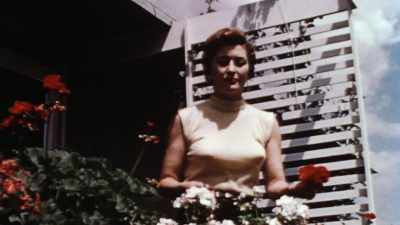 IT'S THE GOOD LIFE, - America in Color