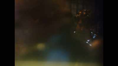 It's the guitarist
what does all the grunt work, - Pistol