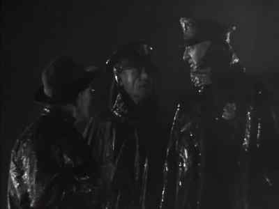 It's the Kile brothers.
- Are they all dead? - The Last Gangster