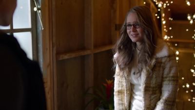 It's the log
where we had our first kiss. - Supergirl