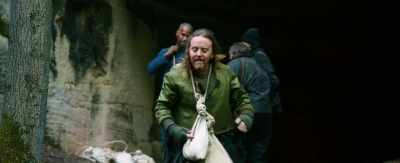 It's the most exciting thing
that's happened to me since, - Robin Hood