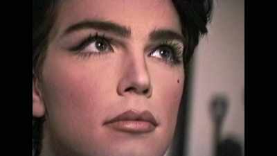 It's the most extraordinary
experience... - Larger than Life: The Kevyn Aucoin Story