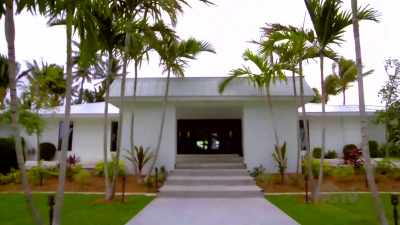 It's the operations,
the hospitality, - Island of Bryan