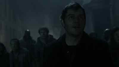 It's you --
the real one. - Falling Skies