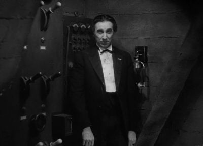It's the red switch isn't it Hjalmar - The Black Cat