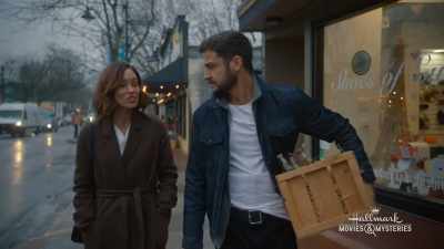 It's the relationships.
Everything we do comes from the heart. - Always Amore