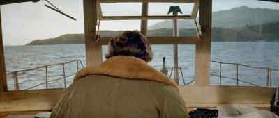 - it's the Shangri-la!
- Get below, you two. - When Eight Bells Toll