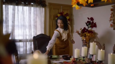'It's the Thanksgiving Day Parade.' - Yuletide the Knot