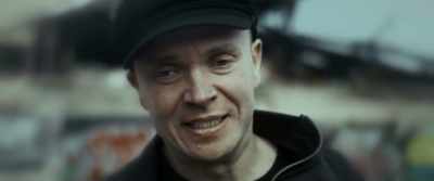 ♪ It's the time that every Santa
has a ball - The Blind Man Who Did Not Want to See Titanic