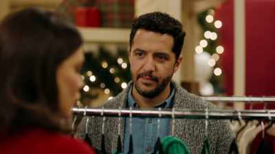 It's the, uh,
best decision I ever made. - Mom's Christmas Boyfriend