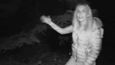 It's these big
bursts of light. - Expedition Bigfoot
