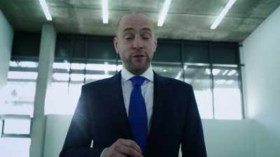 It's these strongly held views
that make Phil the perfect subject - Derren Brown: Sacrifice