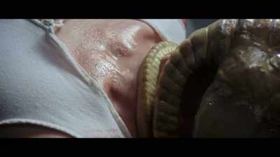 It's tightening its tail. - Aliens Expanded