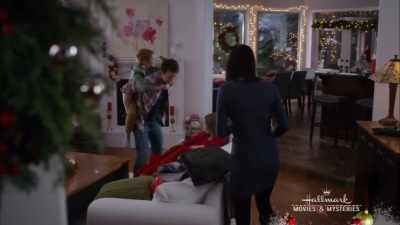 ♪ It's that time of year ♪ - Christmas in the Air