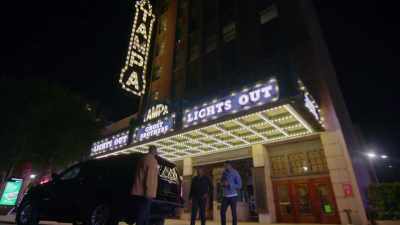 It's time to pop the trunk
on these ghosts, boom, boom. - Ghost Brothers: Lights Out