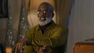 It's time for the keys. - BeBe Winans’ We Three Kings