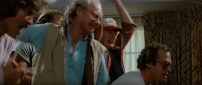 ♪ It's time to relax ♪ ♪ One beer stands clear.. - Poltergeist
