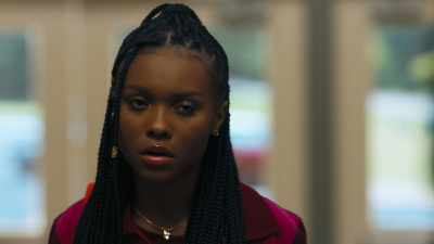 It's time for you to come home.
No more Annabelle's. - Naomi
