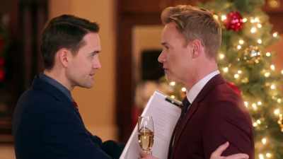 - It's time for you
to give a toast. - Royally Yours, This Christmas