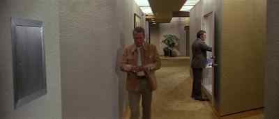 It's too hot. - The Towering Inferno