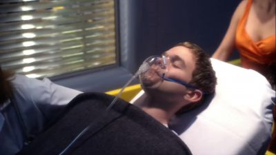 - It's too late, that thing took Chloe.
- Jimmy's in bad shape. - Smallville