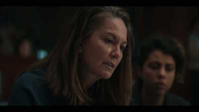 It's tough in the beginning,
but it makes them so close. - Y: The Last Man