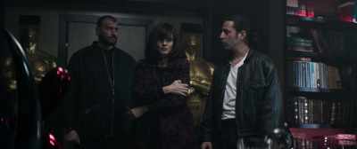 It's true. Last night
we saw her boyfriend leave, - American Night