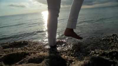 It's turning towards that which
causes us suffering and holding - The Way of Miracles