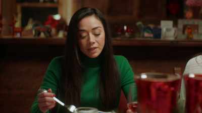It's, uh, I'm working on it. - Holiday in Santa Fe