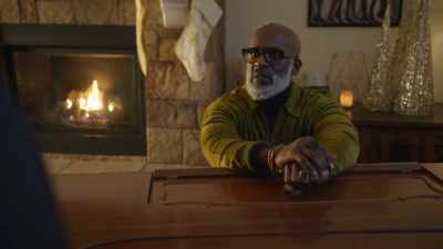 It's understanding the truth
about someone and still caring - BeBe Winans’ We Three Kings