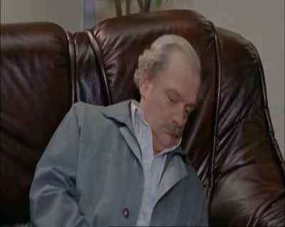 It's very comfortable
isn't it, sir. - A Touch of Frost