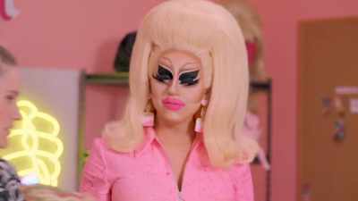 It's very drag. It's very putting - Trixie Motel