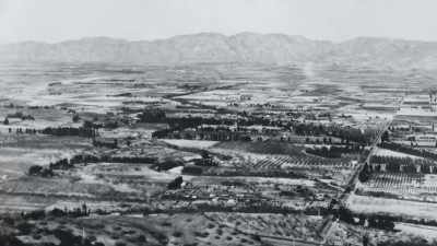 It's very easy to picture
Mulholland as corrupt, - Flood in the Desert