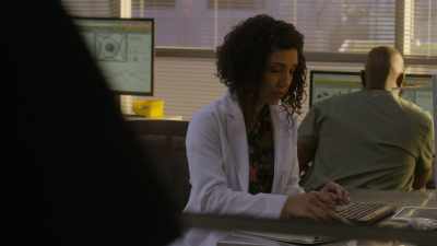 It's very important.
[ Scoffs ] - The Good Doctor