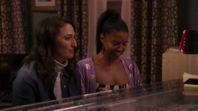 - It's very special.
- It is. - Girls5eva
