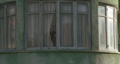 It's washed out at the end Call us when you get there - House of Wax