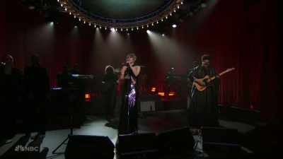 ‫♪♪
‫it's weekend update, 50th
‫anniversary edition. - SNL50: The Anniversary Special