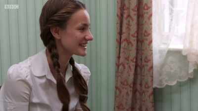- It's weird, isn't it? 
- It's disgusting. - Back in Time for Dinner