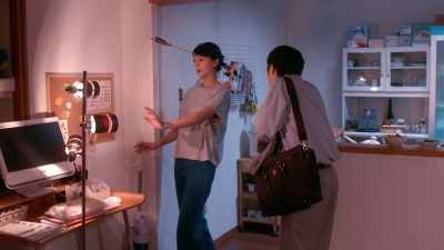 It's well made. - When I Get Home, My Wife Always Pretends to be Dead