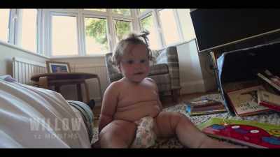 Itsy-bitsy spider
Climbed up the water spout - Babies