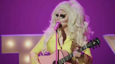 ♪ I've already got your money - Trixie Mattel: Skinny Legend