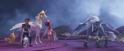 I've been banished! - Mia and Me: The Hero of Centopia