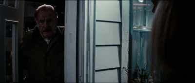 I've been here for a bit,
and | haven't seen anyone. - Strange but True