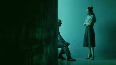 -: I've been here a couple of days, - Inside the Mind of a Con Artist
