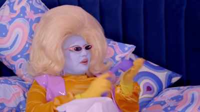 I've been here for three weeks.
I've been trying the front desk; - Trixie Motel