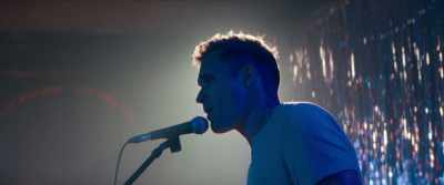 ♪ I've been living without you ♪ - I Used to Be Famous