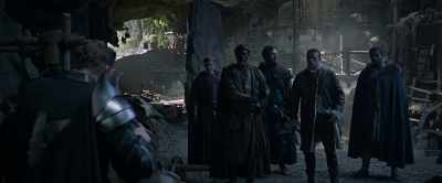 I've been sent by His Majesty
to deliver a message. - King Arthur: Legend of the Sword