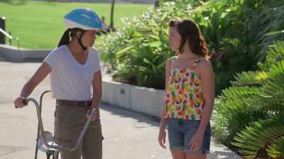 I've been staying
with Aunt Raquel - Rock Island Mysteries