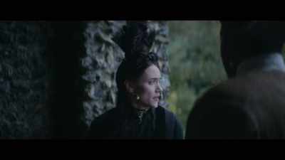 I've been trying to get to you.
I need to speak to you. - Renegade Nell