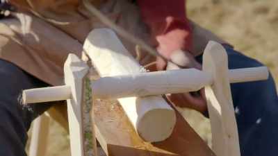 I've been using an electronic lathe
for quite a few years. - Handmade: Britain's Best Woodworker